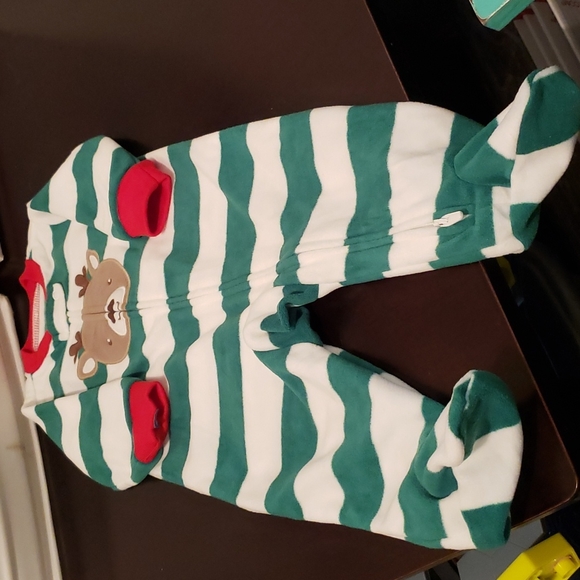 Carter's 6 months Sleeper - Picture 4 of 6